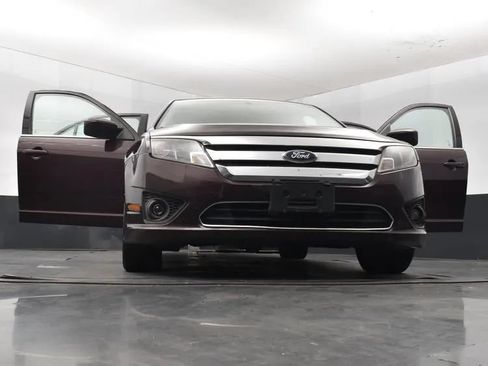 Used 2012 Ford Fusion SE FWD image 11