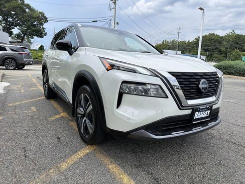 Certified 2023 Nissan Rogue SL w/ SL Premium Package AWD/4WD image 2