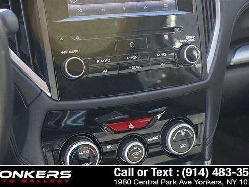 Used 2021 Subaru Forester Premium image 13