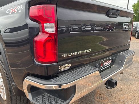 Used 2024 Chevrolet Silverado 2500 LTZ AWD/4WD image 50