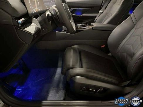 Used 2025 BMW 530i xDrive image 57