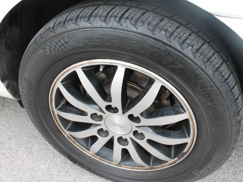 Used 2012 Kia Sedona EX w/ Luxury Pkg FWD image 36