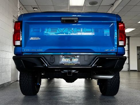 Used 2023 Chevrolet Colorado ZR2 w/ ZR2 Convenience Package III AWD/4WD image 7