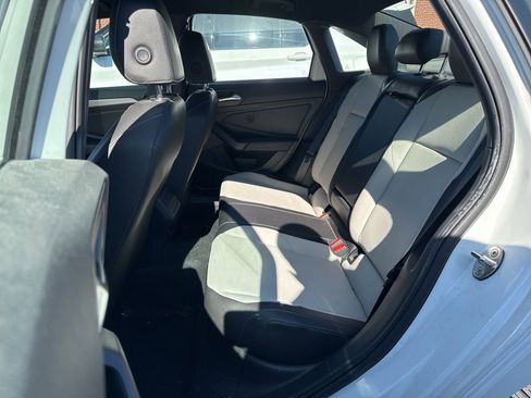 Used 2019 Volkswagen Jetta R-Line image 8