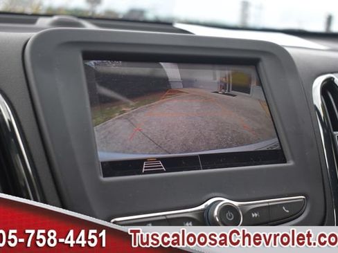 Used 2023 Chevrolet Equinox RS FWD image 34