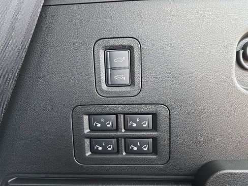 Used 2026 INFINITI QX80 Autograph image 16