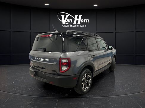 Used 2023 Ford Bronco Sport Outer Banks w/ Tech Package AWD/4WD image 7