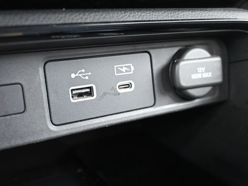Used 2023 Honda CR-V Sport Touring image 15