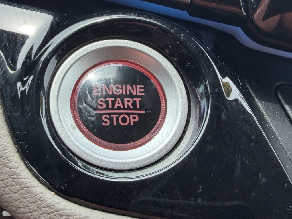 Used 2022 Honda Odyssey Touring image 29