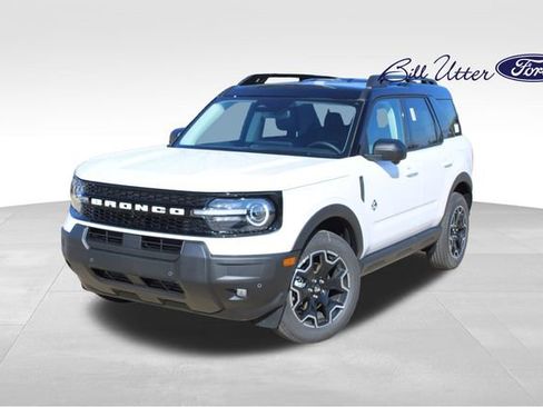 New 2025 Ford Bronco Sport Outer Banks w/ Outer Banks Tech Package+ image 1