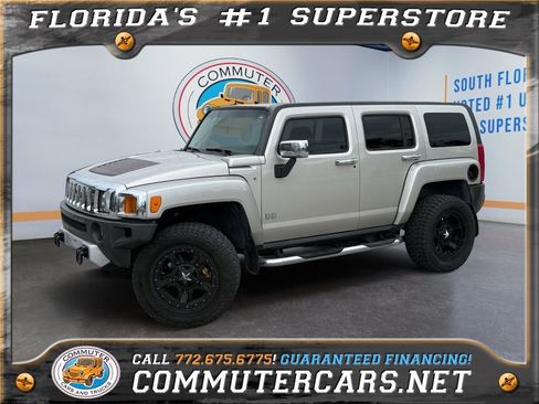 Used 2009 HUMMER H3 Luxury AWD/4WD image 1