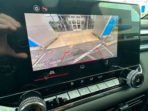 New 2026 GMC Canyon Elevation w/ Convenience Package image 25