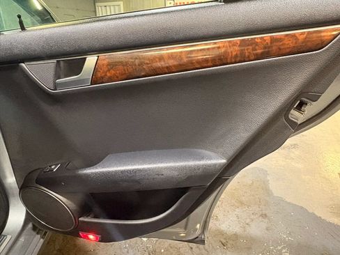Used 2013 Mercedes-Benz C 300 4MATIC Sedan image 18