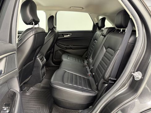 Used 2019 Ford Edge SEL w/ Equipment Group 201A image 20