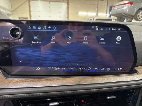 New 2026 Chevrolet Tahoe High Country w/ Sun And Tow Package image 37