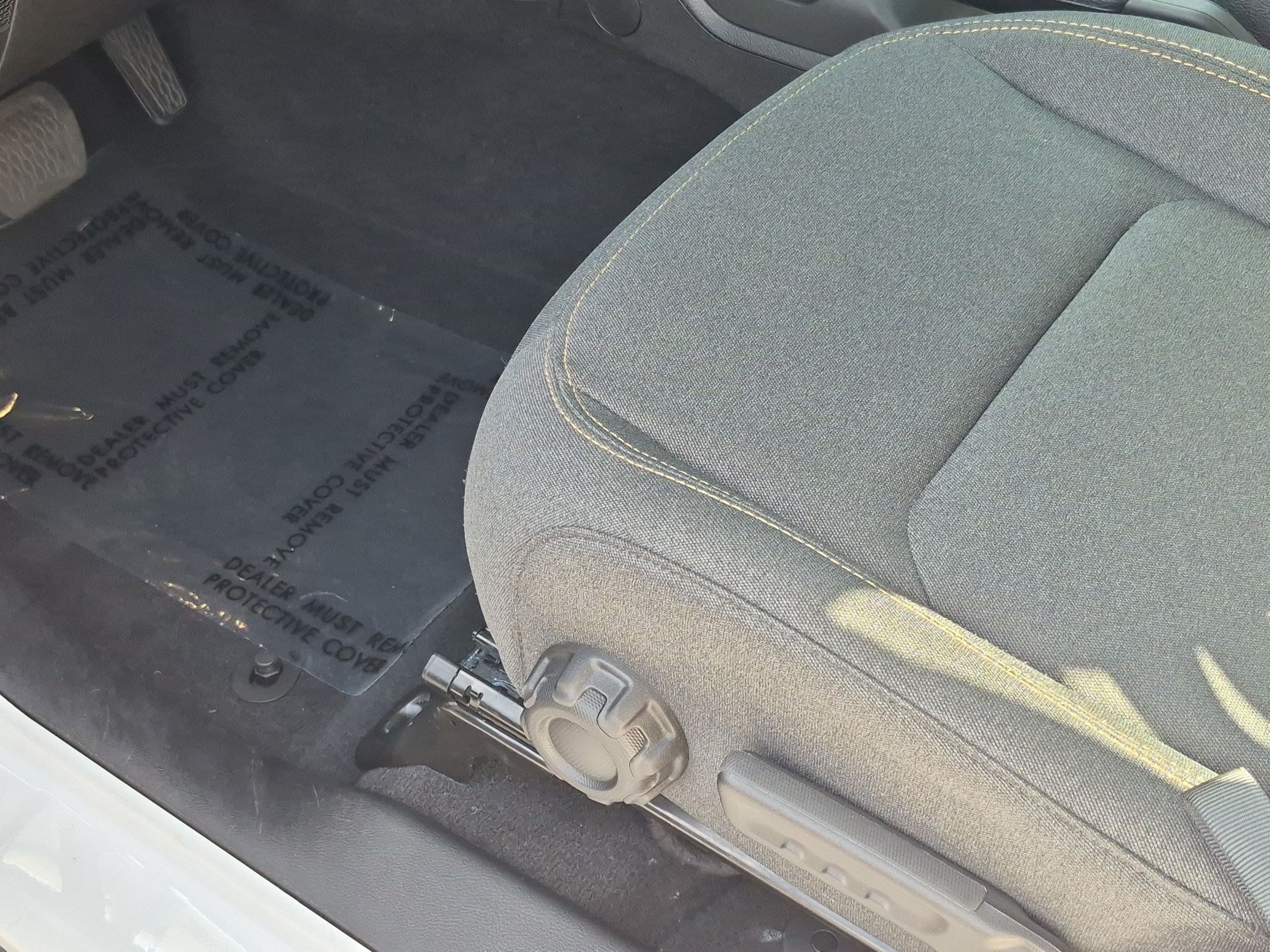Used 2025 Jeep Wrangler Unlimited Sport AWD/4WD image 17