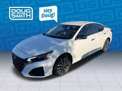 Used 2025 Nissan Altima 2.5 SV