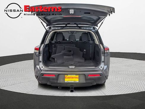 Used 2022 Nissan Pathfinder SV image 20