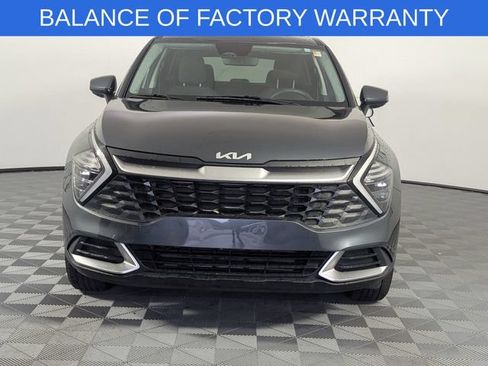 Used 2024 Kia Sportage LX FWD image 3