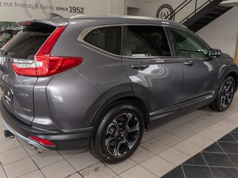 Used 2018 Honda CR-V Touring image 18