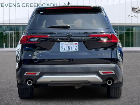 Used 2025 Toyota Grand Highlander AWD Hybrid image 4