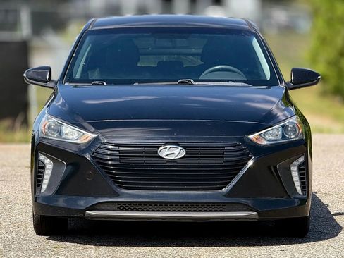 Used 2017 Hyundai Ioniq SEL FWD image 5