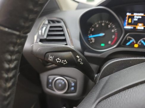 Used 2017 Ford Escape Titanium w/ Equipment Group 301A AWD/4WD image 35