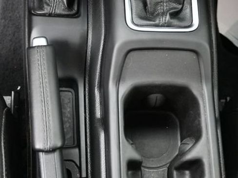 Used 2023 Jeep Wrangler Unlimited Sahara AWD/4WD image 30