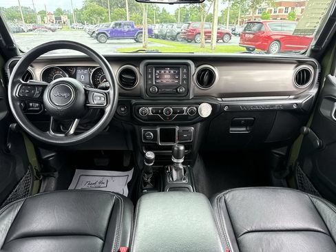 Used 2020 Jeep Wrangler Unlimited Sport AWD/4WD image 25