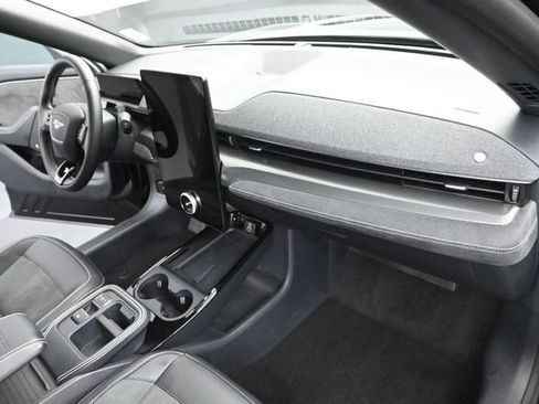 Certified 2025 Ford Mustang Mach-E GT AWD/4WD image 28