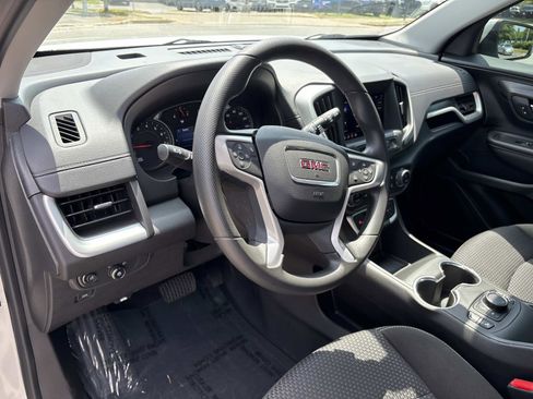 Certified 2022 GMC Terrain SLE w/ Driver Convenience Package AWD/4WD image 16