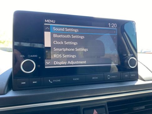 Used 2024 Honda Pilot LX image 14