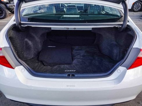 Used 2017 Toyota Camry XSE image 26