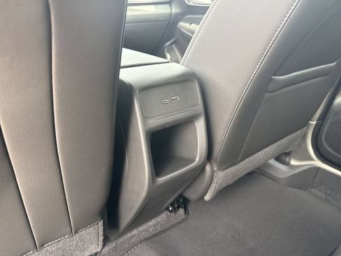 New 2026 Buick Envista Sport Touring w/ Convenience I Package FWD image 20