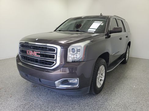Used 2018 GMC Yukon SLE w/ HD Trailering Package AWD/4WD image 2