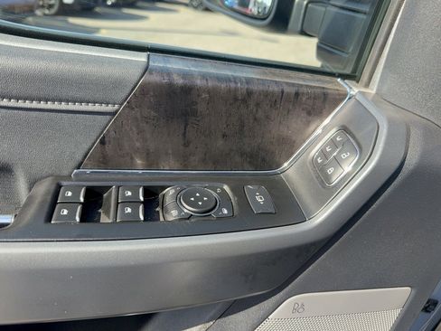 Certified 2024 Ford F350 Lariat w/ Lariat Ultimate Package image 10