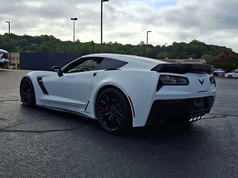 Used 2016 Chevrolet Corvette Z06 RWD image 4