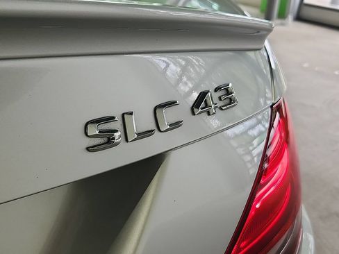 Used 2017 Mercedes-Benz SLC 43 AMG image 31