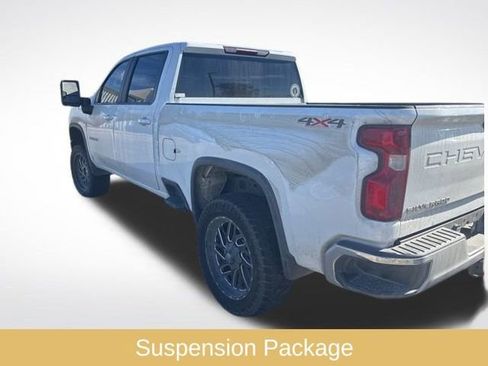 Used 2021 Chevrolet Silverado 2500 LT w/ Z71 Off-Road Package image 4