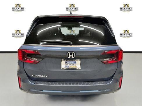 Used 2025 Honda Odyssey EX-L image 6