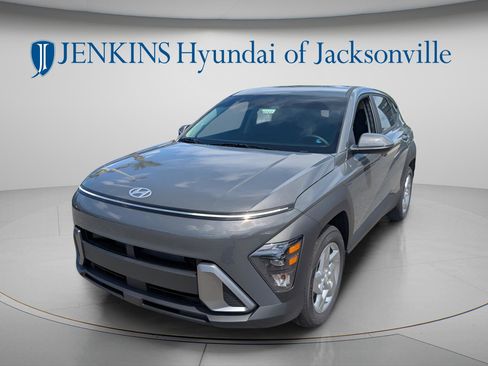 New 2026 Hyundai Kona SE FWD image 7