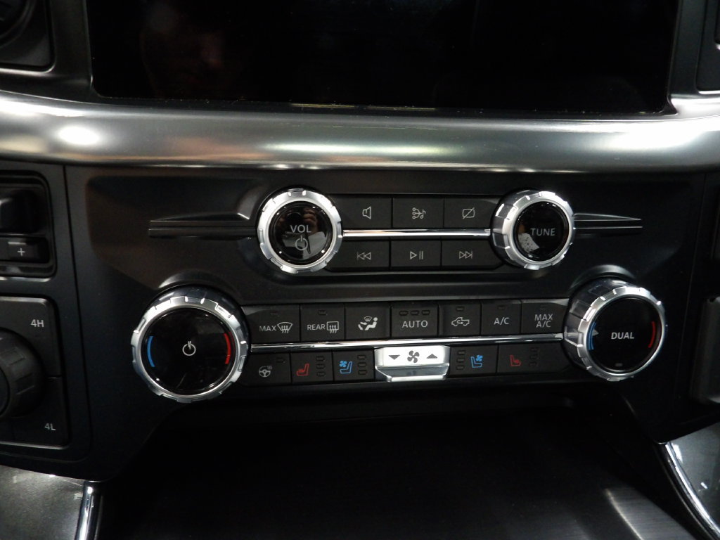 Used 2023 Ford F150 Lariat w/ Equipment Group 502A High AWD/4WD image 60