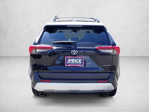 Used 2019 Toyota RAV4 Adventure w/ Cold Weather Package AWD/4WD image 13