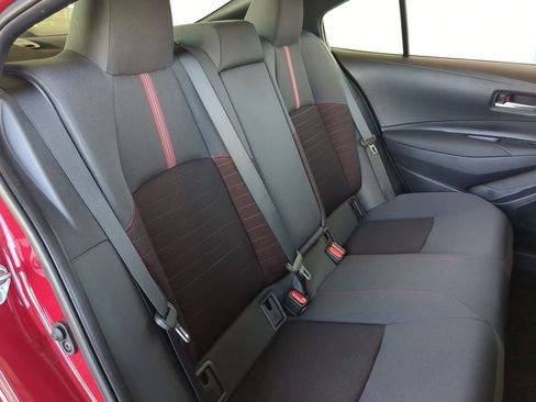 Used 2025 Toyota Corolla SE image 7