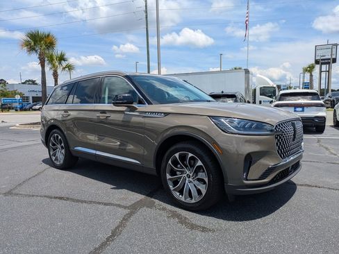 New 2026 Lincoln Aviator 2WD image 35