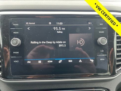 Certified 2022 Volkswagen Atlas Cross Sport SE w/ Black Wheel Package image 25