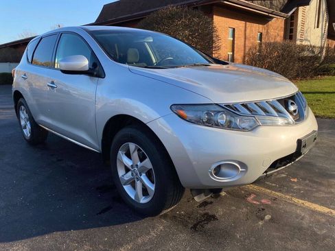 Used 2010 Nissan Murano S AWD/4WD image 3