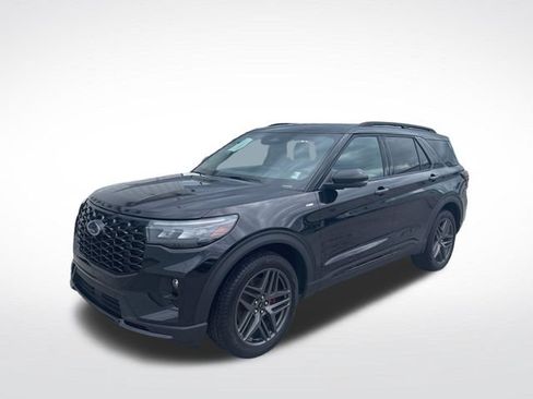 Used 2025 Ford Explorer ST-Line w/ ST-Line Street Pack AWD/4WD image 1
