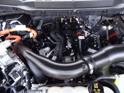 Certified 2024 Ford F150 XLT w/ Mobile Office Package image 36