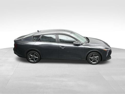 Used 2025 Kia K4 FWD image 22